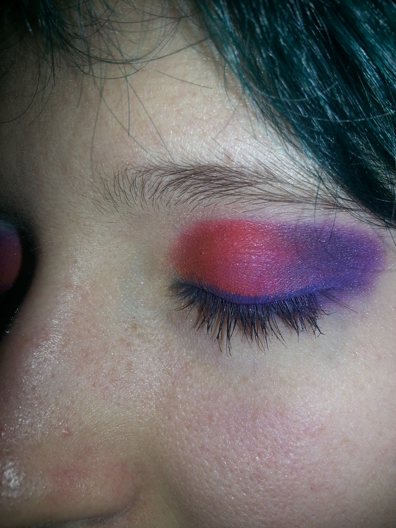 Illustration for article titled Sunrise and Sunset inspired makeup!